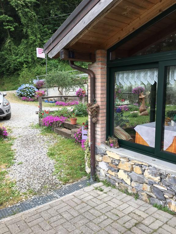 Agriturismo La Taverna Del Nonno Борцонаска Экстерьер фото