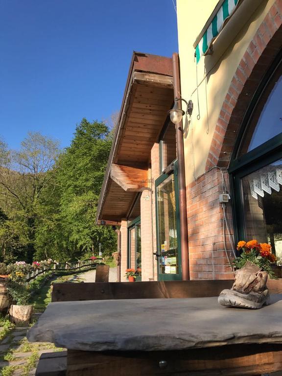 Agriturismo La Taverna Del Nonno Борцонаска Экстерьер фото